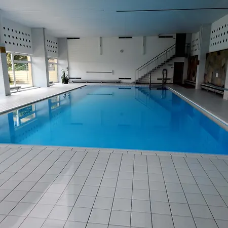 Mit Schoenem Blick Auf Berge Und Indoorpool Oberteuringen